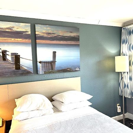 Days Inn By Wyndham Pensacola - Historic Downtown Экстерьер фото