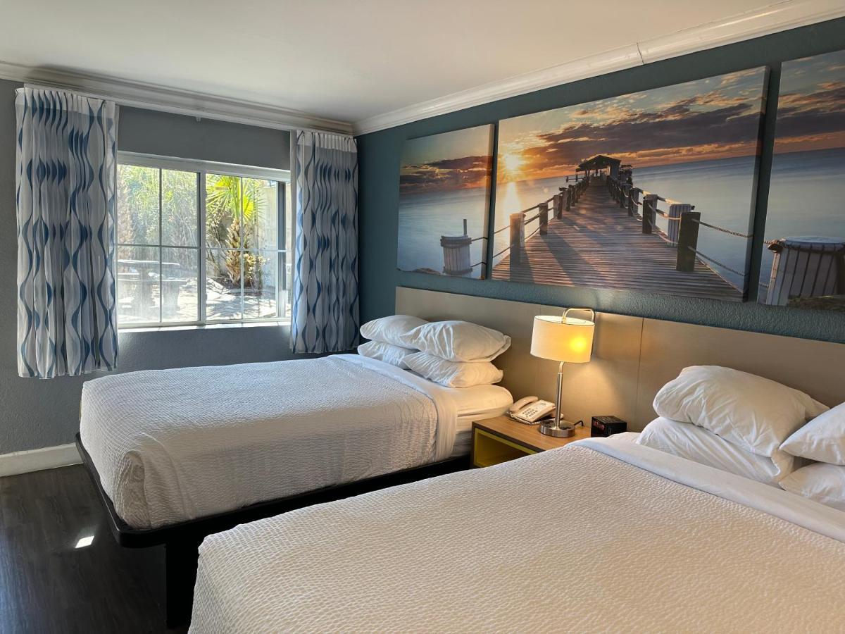 Days Inn By Wyndham Pensacola - Historic Downtown Экстерьер фото